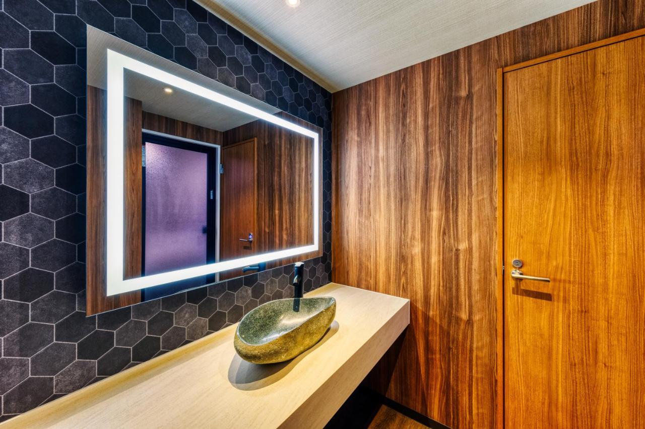 Hotel Lotus Okayama Adult Only Экстерьер фото